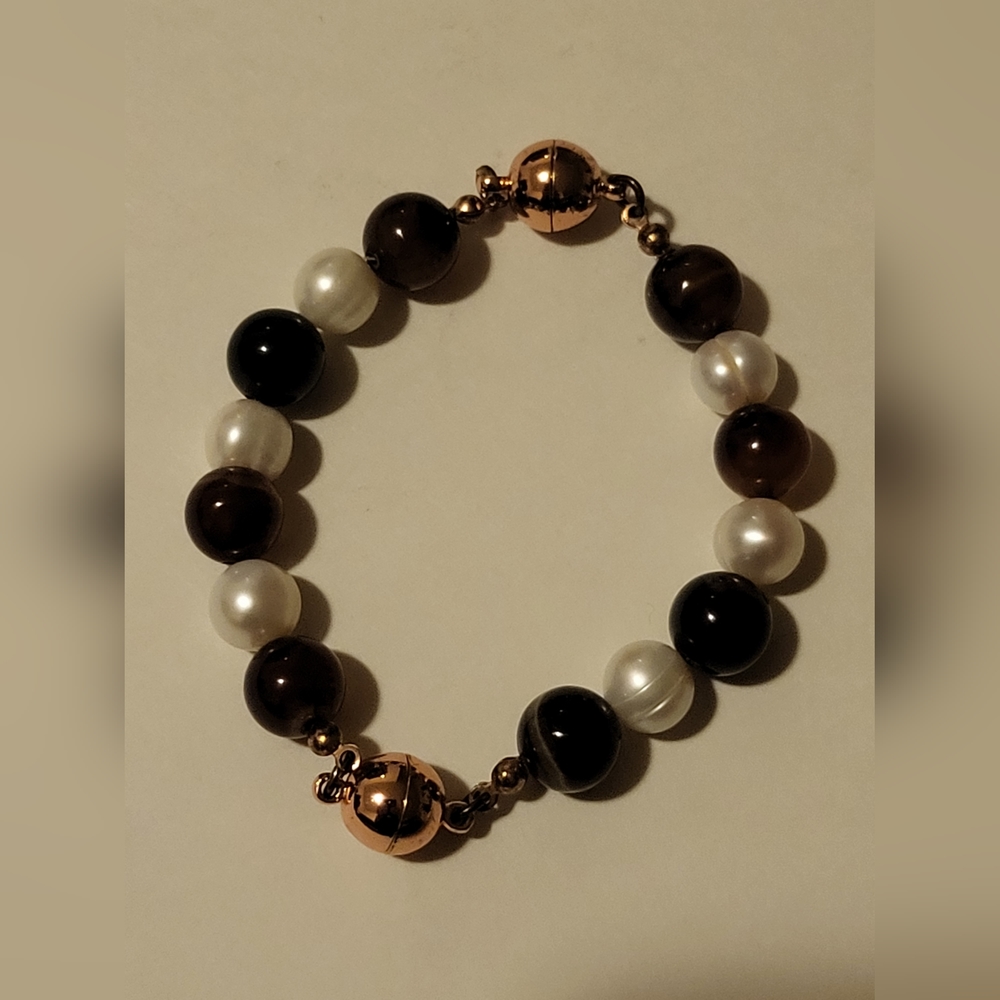 Maria Nicola Cream Pearl and Brown Agate Bracelet Connector Set w/Rose Gold